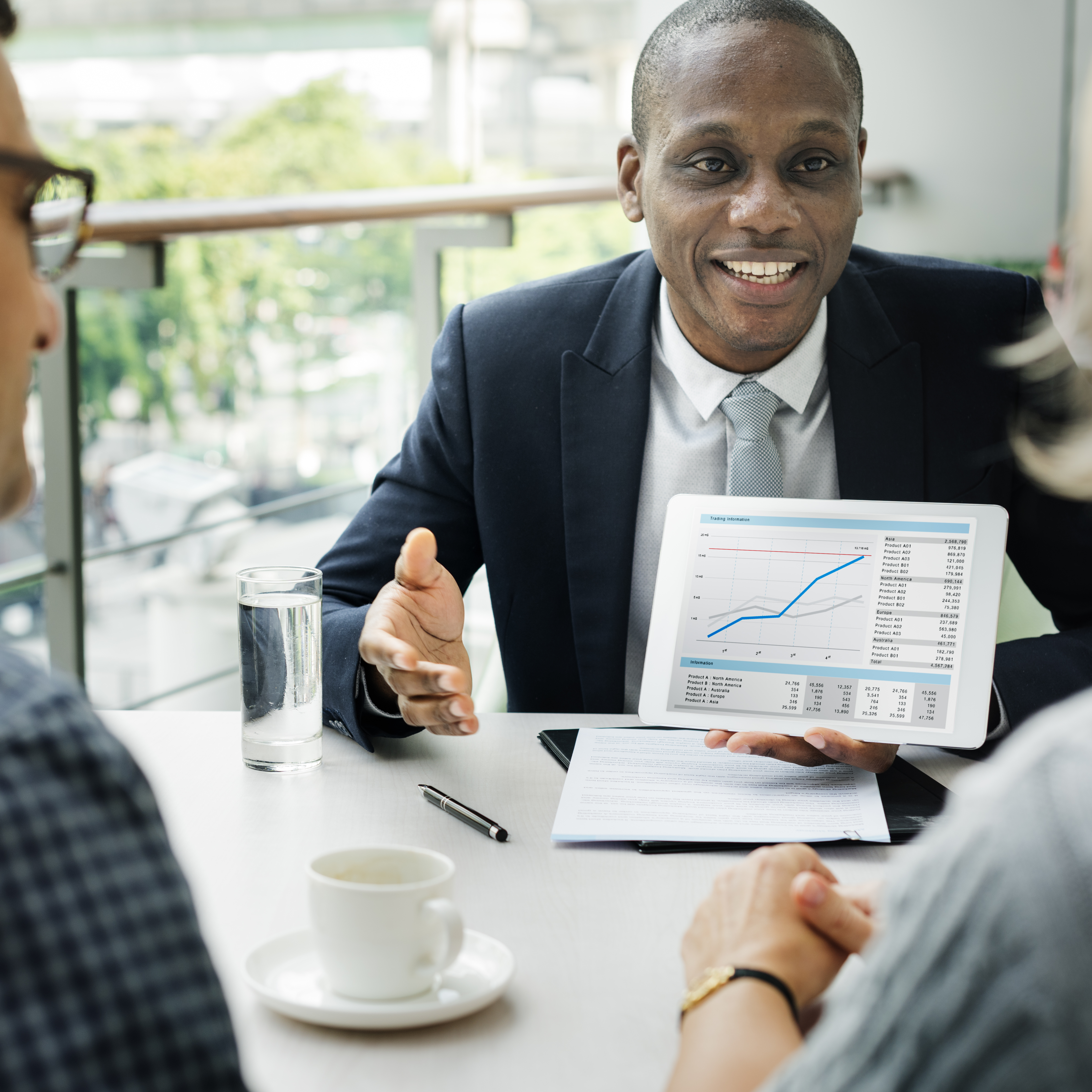 Business financial advisory meeting